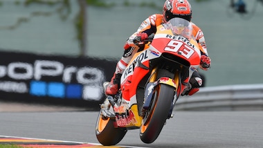 MotoGp Sachsenring: Marquez più veloce, Rossi quarto