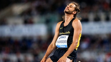 Buffon consola Tamberi: «I campioni non si arrendono»