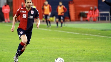 Calciomercato Chievo, Cinelli colpo ufficiale