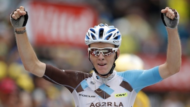 Tour de France, Bardet vince la 19ª tappa: Froome resta in maglia gialla