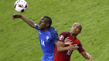 Dall'Inghilterra: «Sfida Manchester United-Chelsea per Joao Mario»