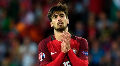 Calciomercato, il Valencia spara alto: 65 milioni per André Gomes