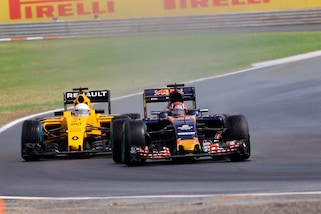 F1, dalla Russia: «Kvyat non resterà in Toro Rosso»