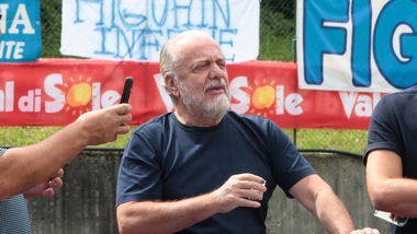 Napoli, De Laurentiis attacca Higuain: «Non puoi prenderci per il c...»