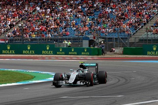 F1, Rosberg sull’Halo: «Potevamo montarlo subito»