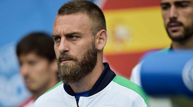 Euro 2016 Italia, De Rossi ancora out. Provato Parolo davanti alla difesa, con Sturaro