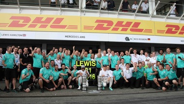 F1: Hamilton prende il largo in quota