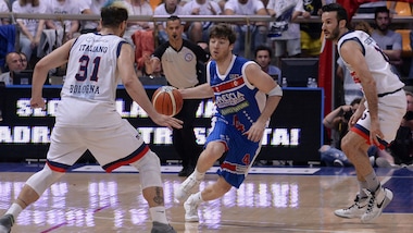 Roma va al Coni, Fernandez in attesa