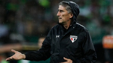 Argentina, Edgardo Bauza è il nuovo ct: dovrà convincere Messi