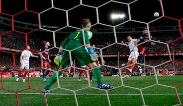 Calciomercato: «Il Barcellona deve risolvere il dualismo Bravo-ter Stegen»