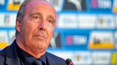 Italia, il ct Ventura in visita al ritiro del Genoa. Poi andrà a Napoli