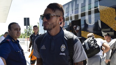 Calciomercato Juventus, «c'è l'accordo con il Watford su Pereyra»