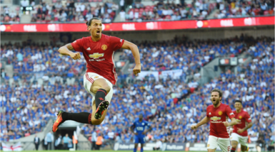 Community Shield: Leicester-Manchester United 1-2, le immagini della vittoria di Ibra e Mou