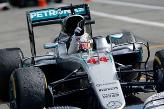 F1, Hamilton: «Un rischio non introdurre l’Halo»