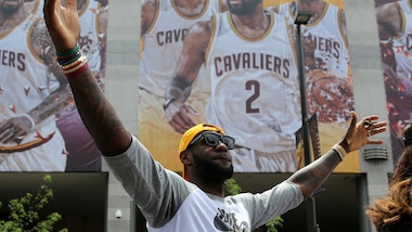 NBA, ecco il calendario: subito Warriors-Spurs