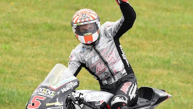 Moto2 Brno, Zarco si prende la pole