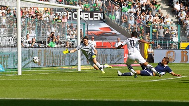 Lazio-Borussia M. 0-0: pari senza reti per i biancocelesti