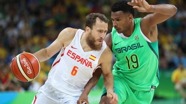 Spagna, riscatto e quarti, Brasile eliminato