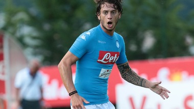 Calciomercato Perugia, Dezi ufficiale dal Napoli