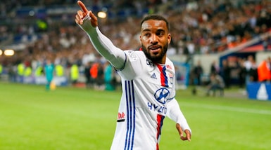 Ligue 1: Lione-Caen 2-0, Lacazette inarrestabile