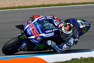 MotoGp Brno: Lorenzo vola, Rossi è 5°