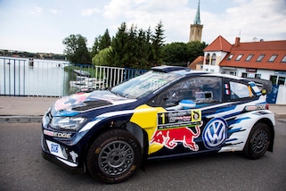 Rally di Germania, Ogier va in testa