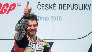MotoGp: Crutchlow domina, che rimonta di Rossi!