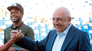 Calciomercato Milan, Galliani: «Paredes e Kovacic niente da fare, Iniesta? Avevo già preso Xavi»