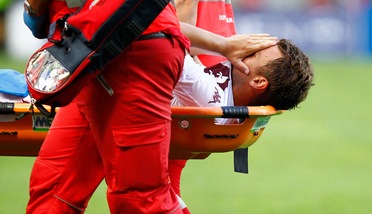 Torino, Ljajic si infortuna ed esce in barella