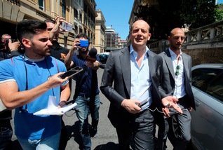 Roma, Baldissoni: «Nainggolan? Adegueremo l'ingaggio a fine mercato»