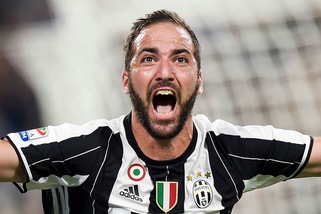 Champions League, la Juventus urla: grazie Roma!