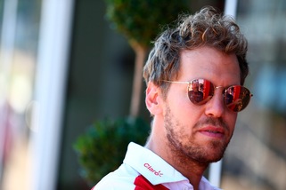 F1, Vettel: «Scarto minimo, sarà una gara interessante»