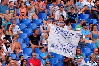 Lazio-Juventus, striscioni sugli spalti per le vittime del sisma