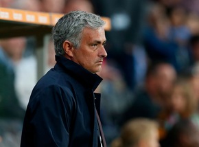 Premier, Mou contro Guardiola: si punta sulla stretta di mano