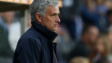 Premier, Mou contro Guardiola: si punta sulla stretta di mano