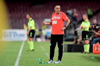 Calciomercato Napoli, Sarri: «Maksimovic? Abbiamo bisogno di un difensore...»