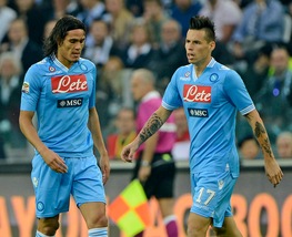 Calciomercato: Cavani-Napoli, trattativa in corso
