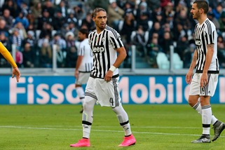 Calciomercato Inter, il nuovo difensore può essere Caceres