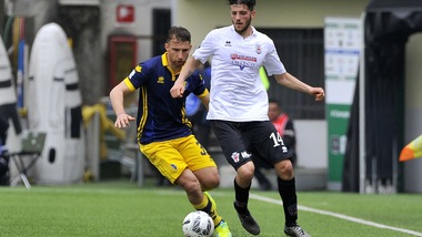 Calciomercato Pro Vercelli, Emmanuello torna in prestito