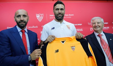Calciomercato Siviglia: Aleix Vidal smentisce i contatti con Monchi