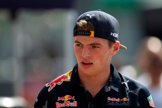 F1, Verstappen: «Non cambio modo di guidare»