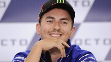 MotoGp, Lorenzo: «Senza gare bagnate sarei in testa»