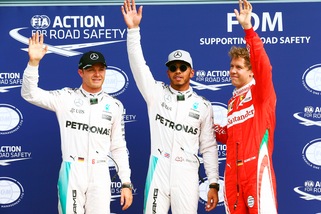 F1 Mercedes, Hamilton: «Squadra perfetta»