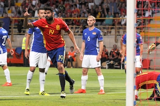 Qualificazioni Russia 2018, Spagna-Liechtenstein 8-0, Albania-Macedonia sospesa per maltempo