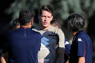 Il Torino si allena, Belotti sta a guardare