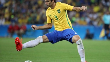 Calciomercato Milan, a gennaio regista e Rodrigo Caio