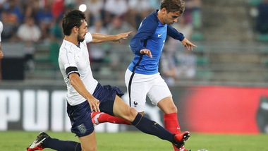 Calciomercato Atletico Madrid: «Conte sfida Mourinho per Griezmann»