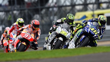 MotoGp, a Misano quote alla pari per Rossi e Marquez