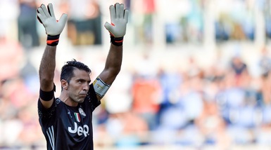 Juventus: Buffon eletto miglior portiere della storia della Champions League