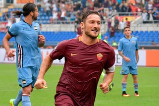 Serie A Roma, Totti: «Se sto così bene perché dovrei smettere»